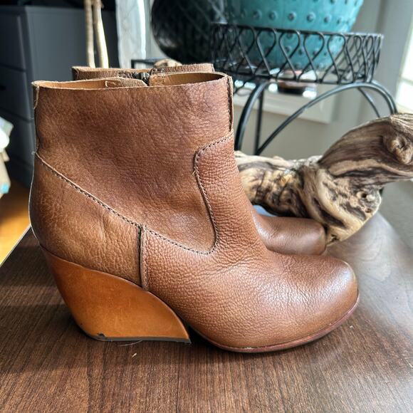 Kirk-ease Shoes - Kork-Ease Women's Chandra wedge bootie size 9 brown